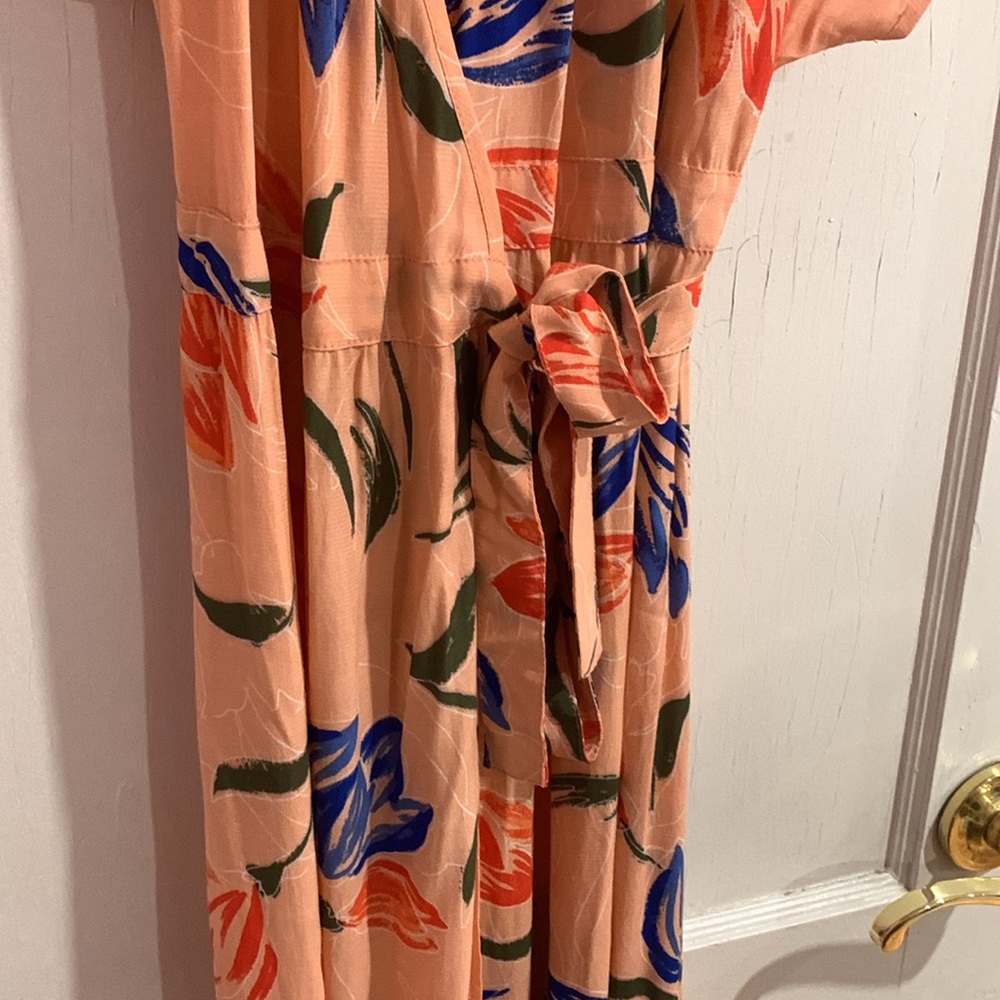 NWT | Olivaceous Floral Tulip Wrap Maxi Dress - Size Large - Picture 6 of 11